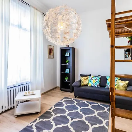 Apartament Z Antresola Przy Rynku * Вроцлав