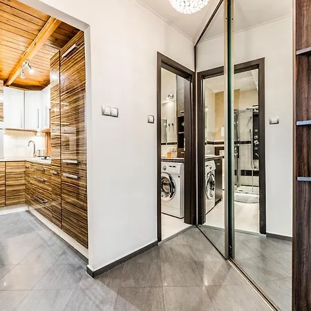 Apartament Z Antresola Przy Rynku Апартаменты Вроцлав