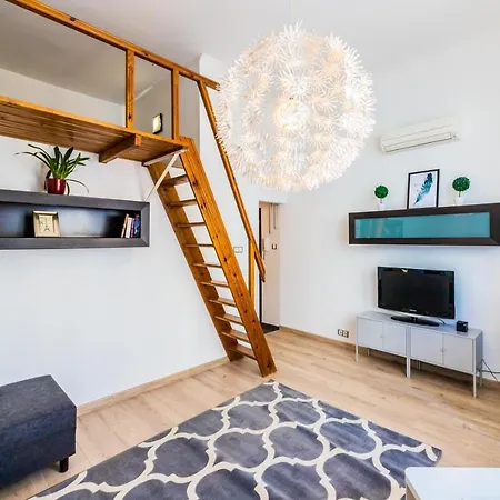 Апартаменты Apartament Z Antresola Przy Rynku Вроцлав